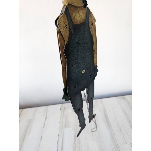 Large metal pull string pumpkin Halloween farmer unique hanging decor - Picture 6 of 9